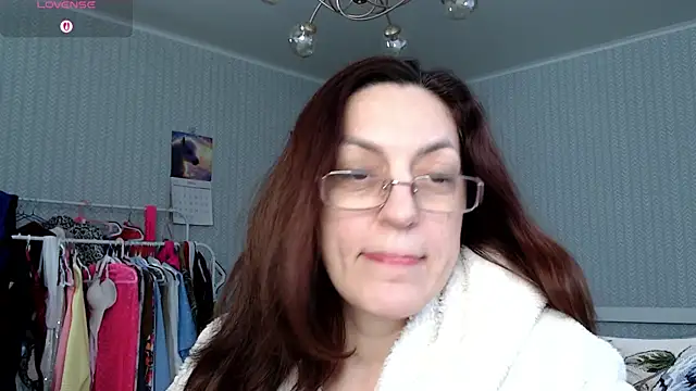 Snapshot of Soffya_Soy chatting on April 4, 2026, 3:57 am Soffya Soy online show from April 4, 2026, 3:57 am