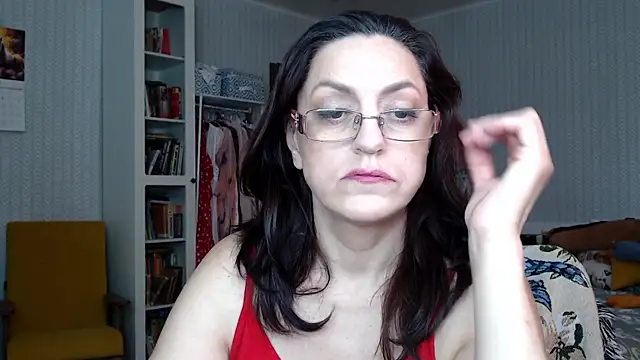 Snapshot of Soffya_Soy chatting on May 12, 2026, 8:54 am Soffya Soy online show from May 12, 2026, 8:54 am