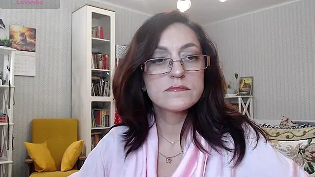 Snapshot of Soffya_Soy chatting on May 10, 2026, 8:11 pm Soffya Soy online show from May 10, 2026, 8:11 pm