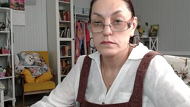 Snapshot of Soffya_Soy chatting on May 15, 2026, 2:04 pm Soffya Soy online show from May 15, 2026, 2:04 pm