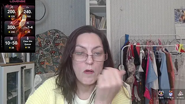 Snapshot of Soffya_Soy chatting on March 2, 2026, 9:22 pm Soffya Soy online show from March 2, 2026, 9:22 pm