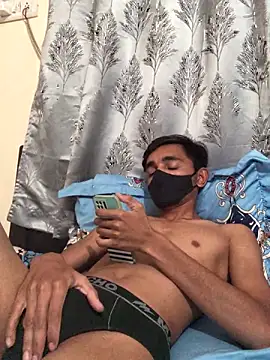 Snapshot of vas02vir chatting on February 23, 2025, 4:35 pm vas02vir online show from February 23, 2025, 4:35 pm