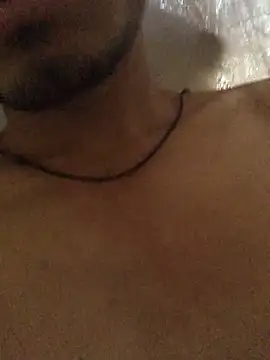 Snapshot of vas02vir chatting on March 6, 2025, 2:30 am vas02vir online show from March 6, 2025, 2:30 am