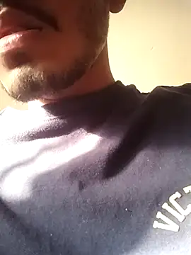 Snapshot of vas02vir chatting on February 19, 2025, 10:56 am vas02vir online show from February 19, 2025, 10:56 am