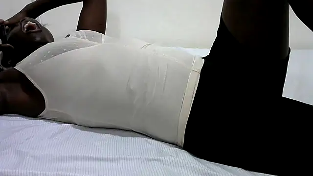 Snapshot of Ebonny-Godess chatting on January 29, 2025, 3:26 pm Ebonny-Godess online show from January 29, 2025, 3:26 pm