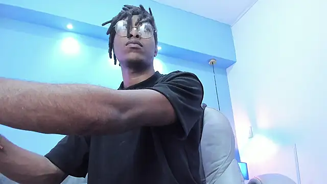 xxxhotbbc online show from September 10, 2025, 7:35 pm