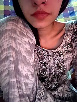 Snapshot of cute_IndianBabe chatting on March 2, 2025, 3:56 am cute IndianBabe online show from March 2, 2025, 3:56 am