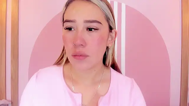 Lannajansen online show from March 10, 2026, 1:26 pm