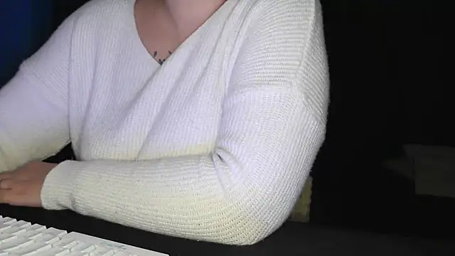 bunnyfox420 online show from November 20, 2025, 6:41 pm