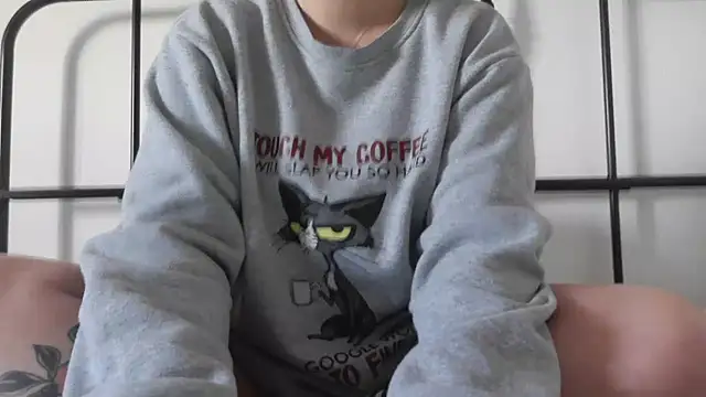 Snapshot of bunnyfox420 chatting on April 12, 2026, 6:44 pm bunnyfox420 online show from April 12, 2026, 6:44 pm