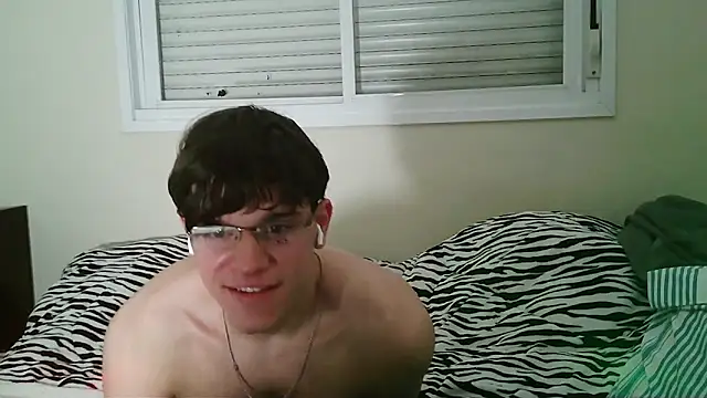 Snapshot of vitorsafado19 chatting on June 14, 2026, 2:57 am vitorsafado19 online show from June 14, 2026, 2:57 am