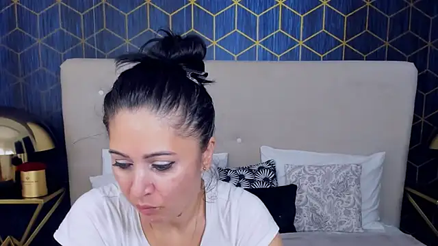 Snapshot of ValeryBlakes chatting on November 8, 2025, 7:39 pm ValeryBlakes online show from November 8, 2025, 7:39 pm