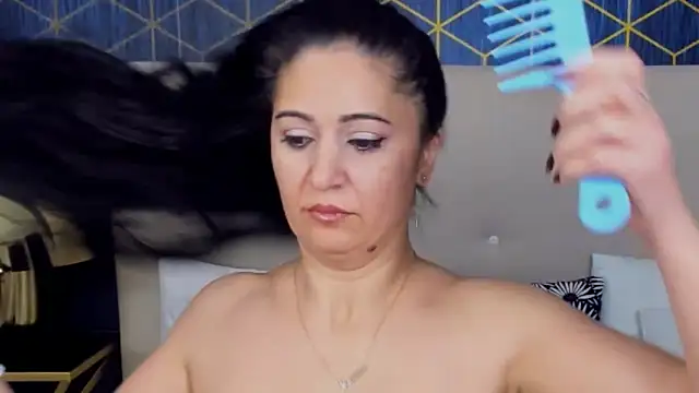 Snapshot of ValeryBlakes chatting on December 5, 2025, 8:39 pm ValeryBlakes online show from December 5, 2025, 8:39 pm