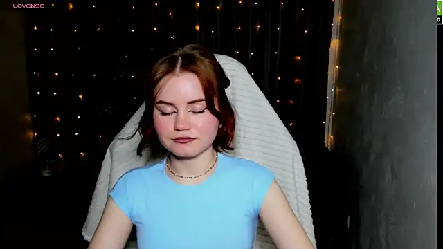 Snapshot of lu_muon chatting on March 8, 2025, 1:06 am lu muon online show from March 8, 2025, 1:06 am