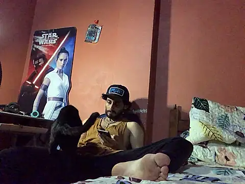 Snapshot of Nooneisthis chatting on February 15, 2025, 12:59 am Nooneisthis online show from February 15, 2025, 12:59 am