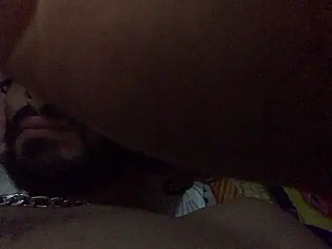 Snapshot of Nooneisthis chatting on February 16, 2025, 5:15 am Nooneisthis online show from February 16, 2025, 5:15 am