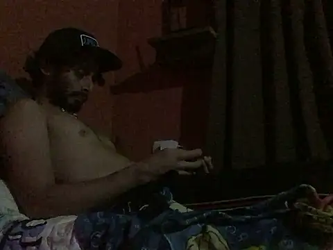 Snapshot of Nooneisthis chatting on February 16, 2025, 1:47 am Nooneisthis online show from February 16, 2025, 1:47 am