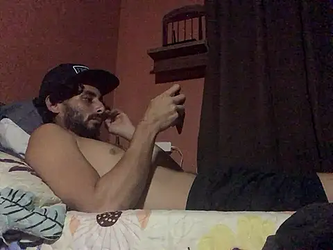 Snapshot of Nooneisthis chatting on February 18, 2025, 7:43 am Nooneisthis online show from February 18, 2025, 7:43 am