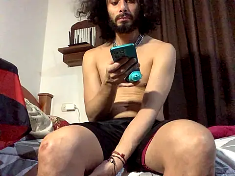 Snapshot of Nooneisthis chatting on December 14, 2025, 8:31 am Nooneisthis online show from December 14, 2025, 8:31 am