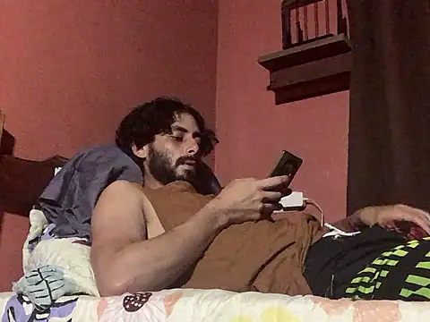 Snapshot of Nooneisthis chatting on March 5, 2025, 4:45 am Nooneisthis online show from March 5, 2025, 4:45 am