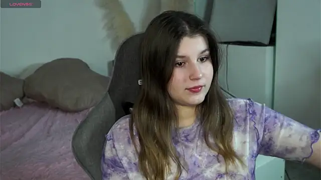 nawuwu online show from November 29, 2025, 6:46 am