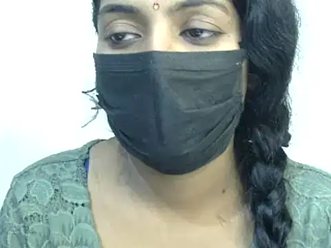 Snapshot of Reddy_Trisha chatting on January 25, 2025, 9:57 pm Reddy Trisha online show from January 25, 2025, 9:57 pm