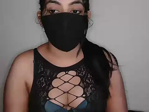 Snapshot of Reddy_Trisha chatting on May 17, 2026, 5:18 am Reddy Trisha online show from May 17, 2026, 5:18 am