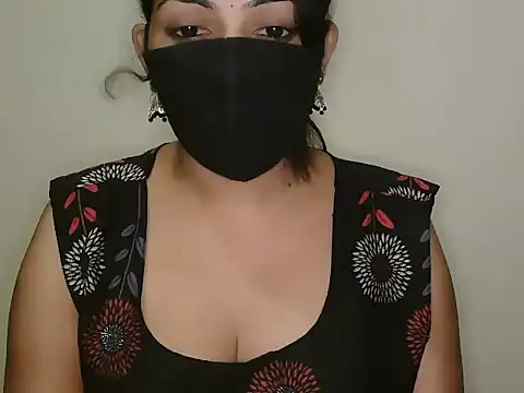 Snapshot of Reddy_Trisha chatting on May 19, 2026, 7:54 pm Reddy Trisha online show from May 19, 2026, 7:54 pm