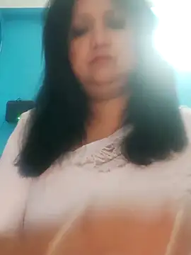 horny lizia online show from February 2, 2026, 6:51 pm