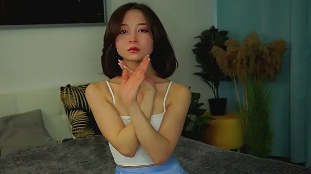 VeronaCritchlow online show from March 11, 2025, 7:57 am