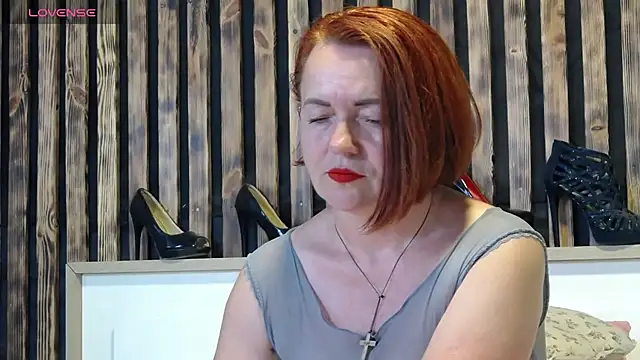Alis Lovi online show from July 11, 2026, 10:37 am