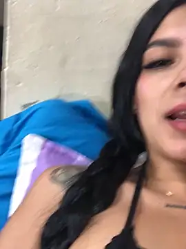 Snapshot of Madeline_Cooper08 chatting on December 15, 2025, 6:14 pm Madeline Cooper08 online show from December 15, 2025, 6:14 pm