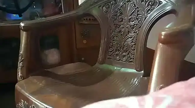 Snapshot of Extrembox5 chatting on March 23, 2025, 8:15 am Extrembox5 online show from March 23, 2025, 8:15 am