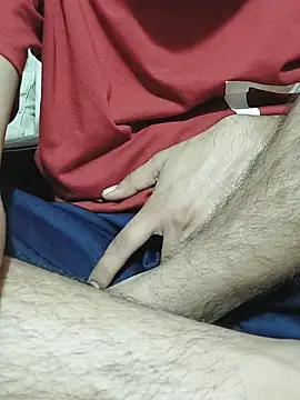 Snapshot of Extrembox5 chatting on November 11, 2025, 4:24 pm Extrembox5 online show from November 11, 2025, 4:24 pm