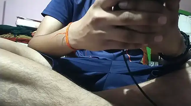 Snapshot of Extrembox5 chatting on March 21, 2025, 10:06 am Extrembox5 online show from March 21, 2025, 10:06 am