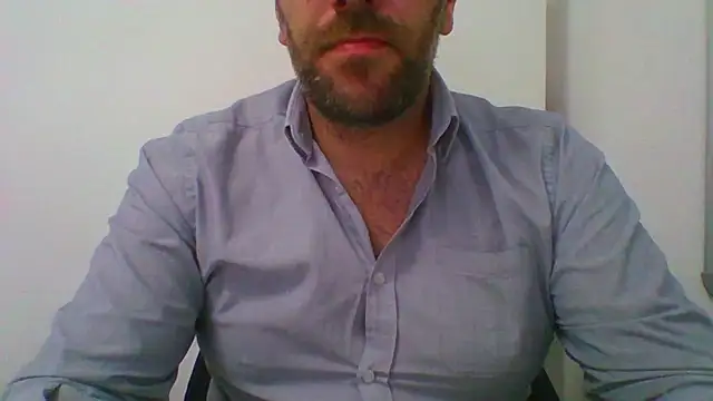 Snapshot of _tuga_man_ chatting on September 22, 2025, 12:44 pm tuga man online show from September 22, 2025, 12:44 pm