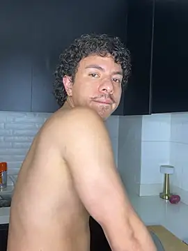 Snapshot of ttylloserxxx chatting on January 30, 2025, 3:40 pm ttylloserxxx online show from January 30, 2025, 3:40 pm