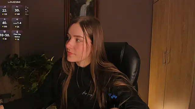 Snapshot of eilynxx chatting on February 3, 2025, 12:58 am eilynxx online show from February 3, 2025, 12:58 am