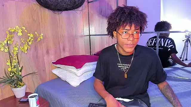 Snapshot of JackBBC18 chatting on September 24, 2025, 1:50 pm JackBBC18 online show from September 24, 2025, 1:50 pm