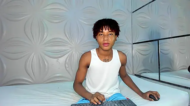 Snapshot of JackBBC18 chatting on February 6, 2025, 11:42 am JackBBC18 online show from February 6, 2025, 11:42 am