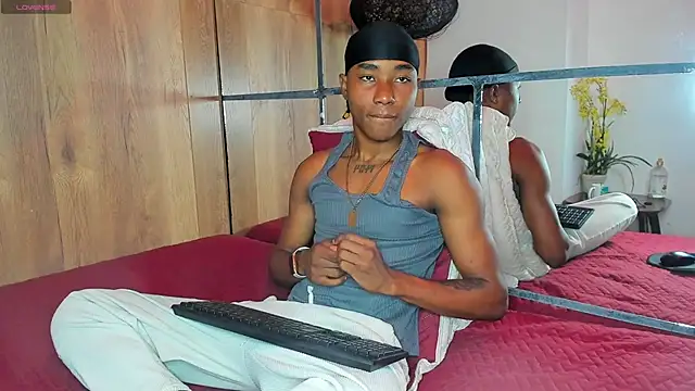 Snapshot of JackBBC18 chatting on October 8, 2025, 1:23 pm JackBBC18 online show from October 8, 2025, 1:23 pm