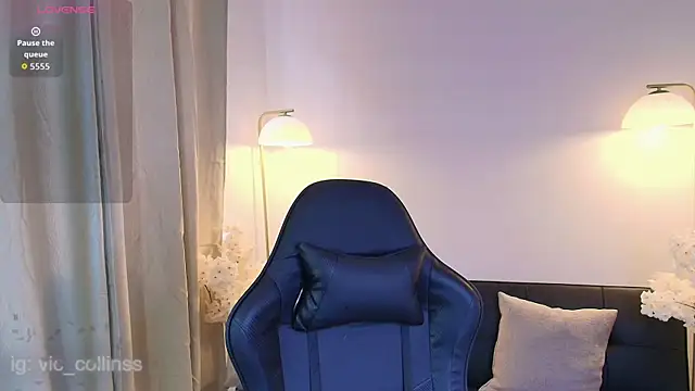 Snapshot of Victoria_Collinns chatting on April 8, 2026, 5:25 pm Victoria Collinns online show from April 8, 2026, 5:25 pm