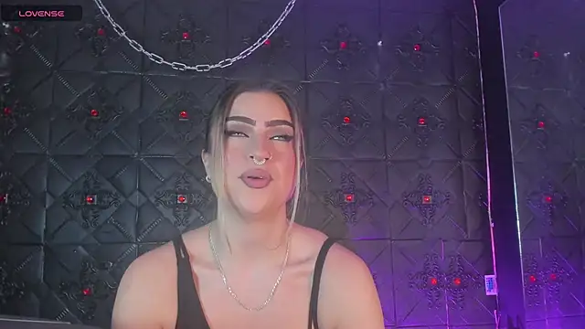 Snapshot of Valka_praskov chatting on December 18, 2025, 2:21 pm Valka praskov online show from December 18, 2025, 2:21 pm