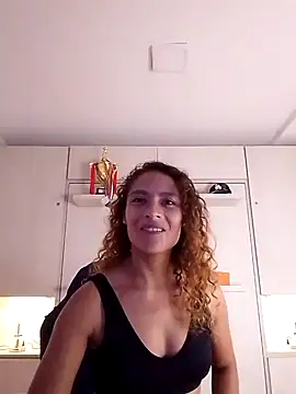 Snapshot of Zoedaniels chatting on March 7, 2025, 8:55 pm Zoedaniels online show from March 7, 2025, 8:55 pm