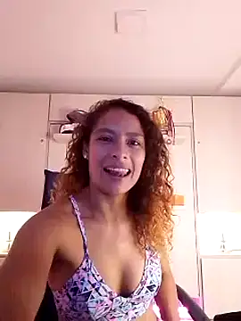 Snapshot of Zoedaniels chatting on March 4, 2025, 12:50 am Zoedaniels online show from March 4, 2025, 12:50 am