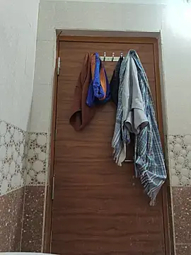 Snapshot of randit7 chatting on February 6, 2026, 3:24 am randit7 online show from February 6, 2026, 3:24 am