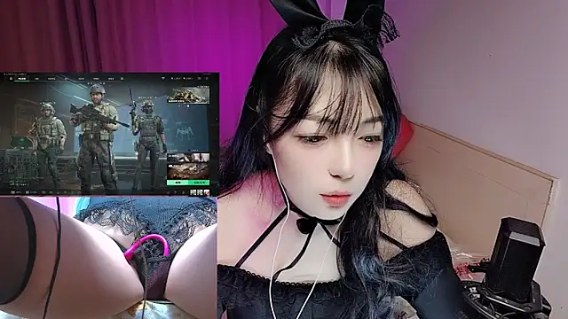 Snapshot of Song_99 chatting on December 16, 2025, 1:15 pm Song 99 online show from December 16, 2025, 1:15 pm