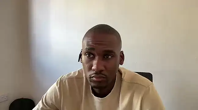 Snapshot of babyboy_tee chatting on January 23, 2025, 2:28 pm babyboy tee online show from January 23, 2025, 2:28 pm