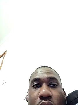 Snapshot of babyboy_tee chatting on September 21, 2025, 9:20 pm babyboy tee online show from September 21, 2025, 9:20 pm