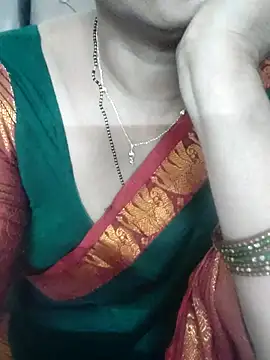 Snapshot of laxmitelugu78 chatting on November 2, 2025, 8:19 am laxmitelugu78 online show from November 2, 2025, 8:19 am